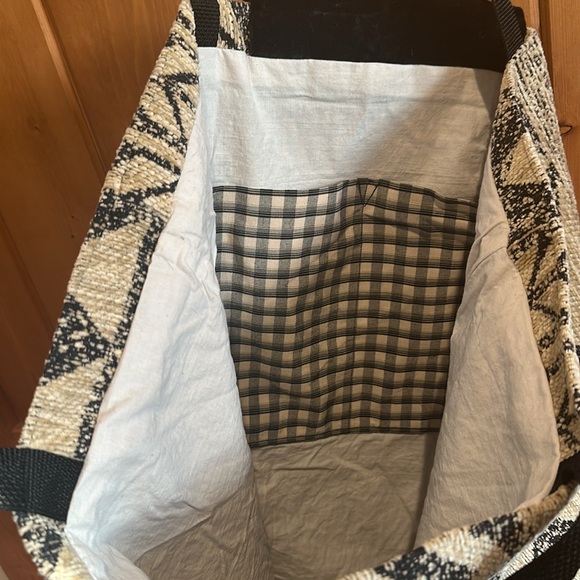 Beautiful cream black artsy tote bag weekender cruise beach - Picture 9 of 9